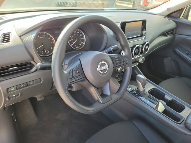 Certified 2025 Nissan Sentra S image 22