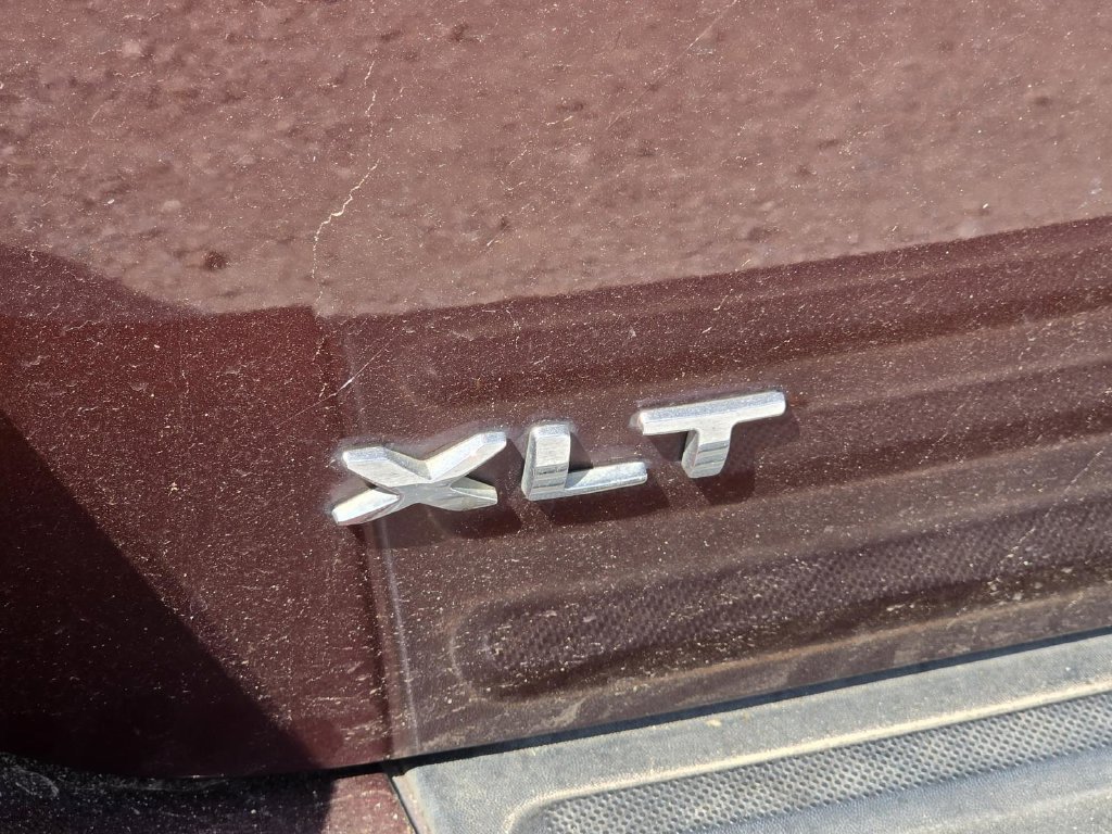 Used 2017 Ford Expedition XLT w/ Equipment Group 202A RWD image 9