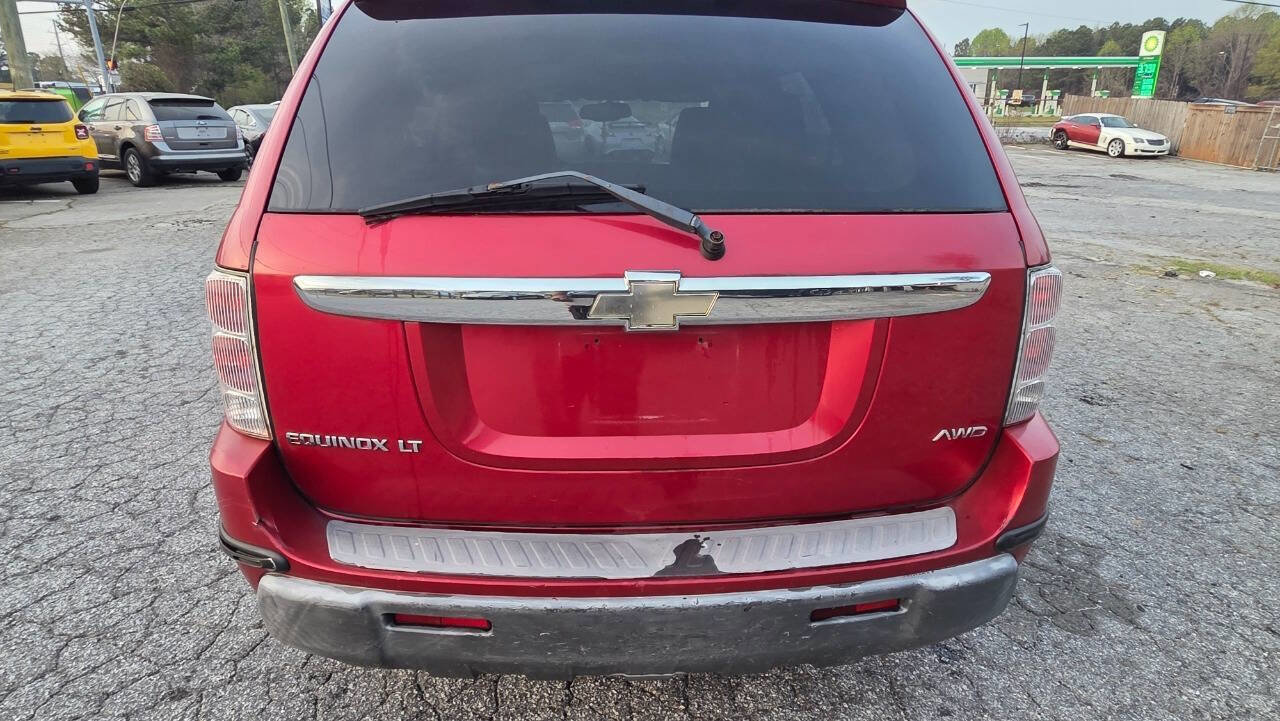 Used 2005 Chevrolet Equinox LT image 12