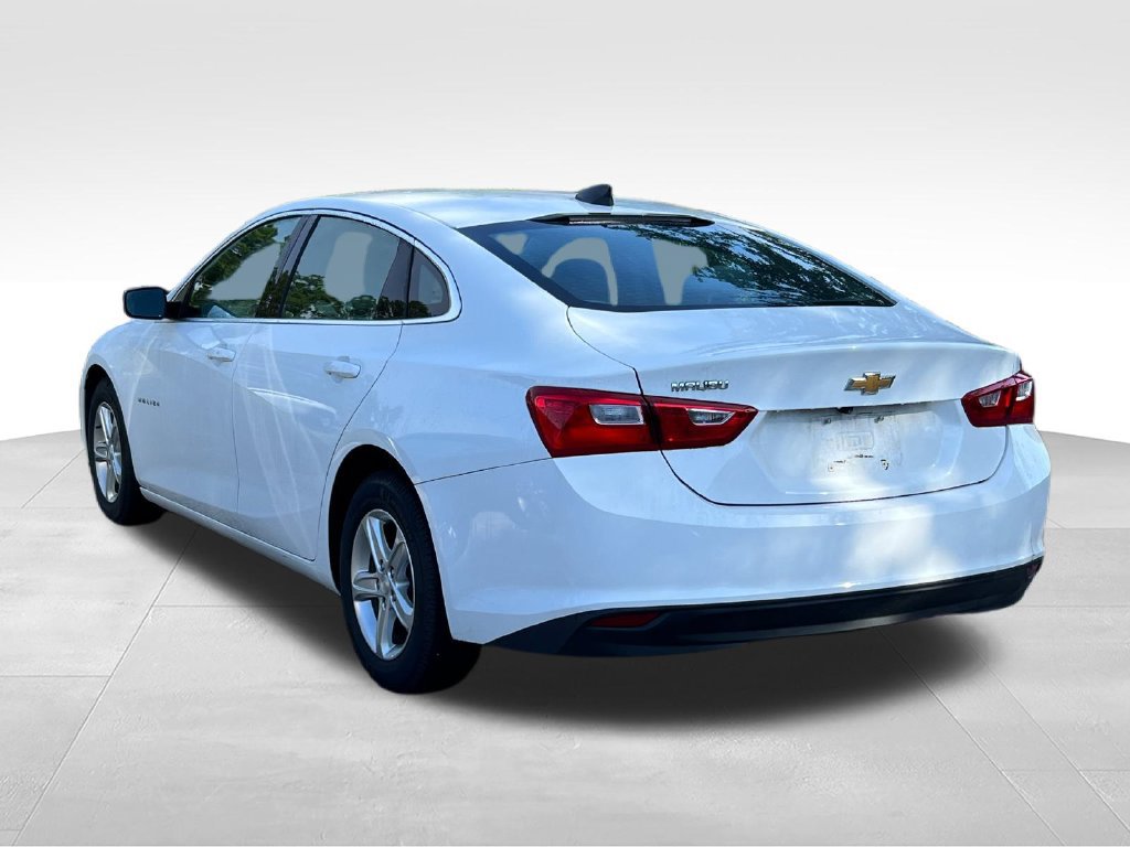 Used 2023 Chevrolet Malibu LS FWD image 4