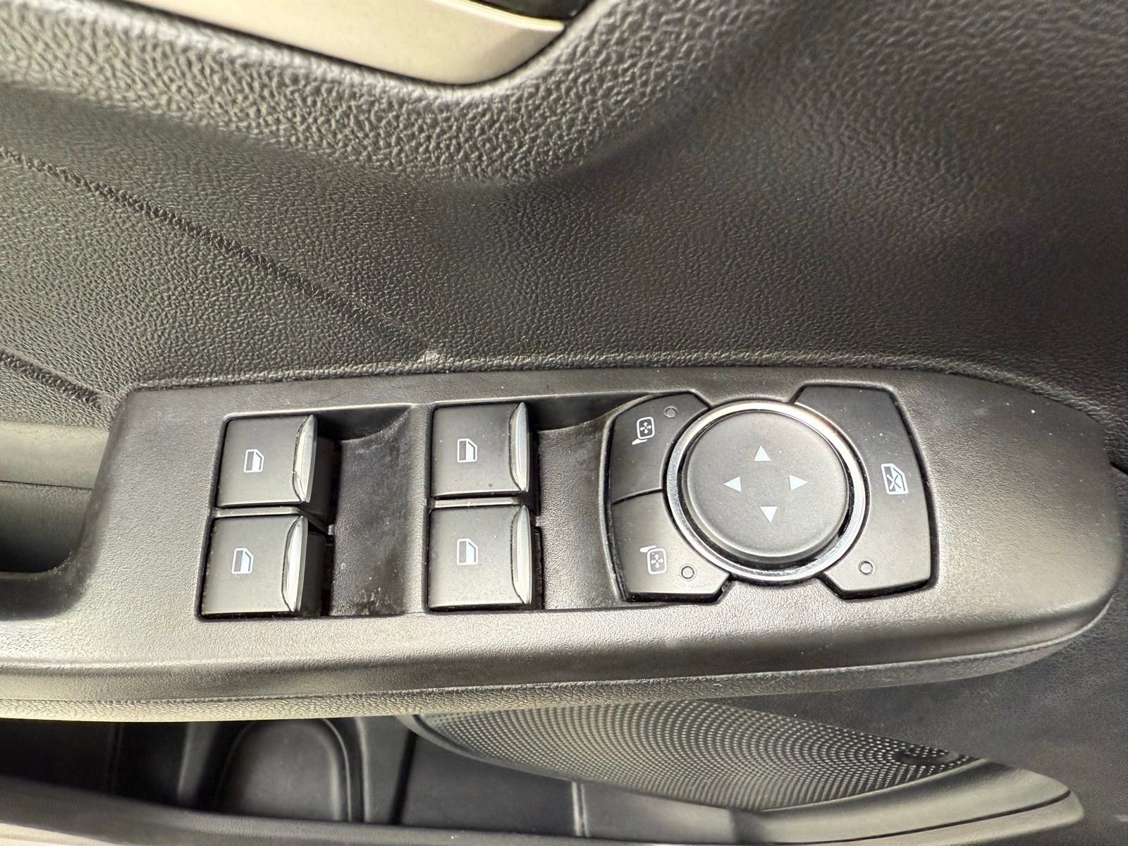 Used 2021 Ford Escape S image 11