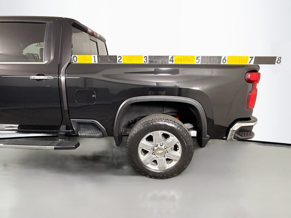 Used 2022 Chevrolet Silverado 2500 LTZ AWD/4WD image 30