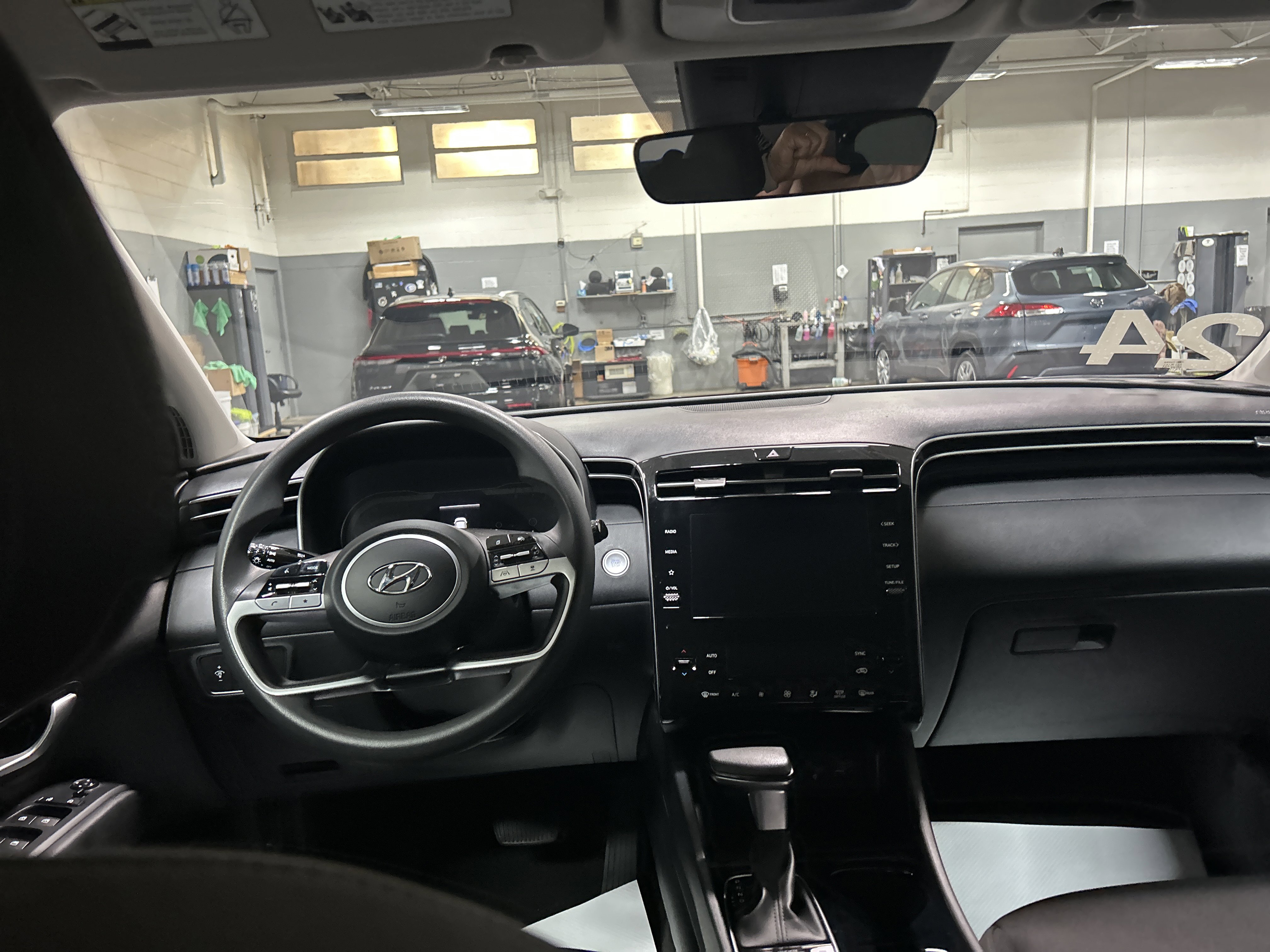 Used 2024 Hyundai Tucson SEL image 25