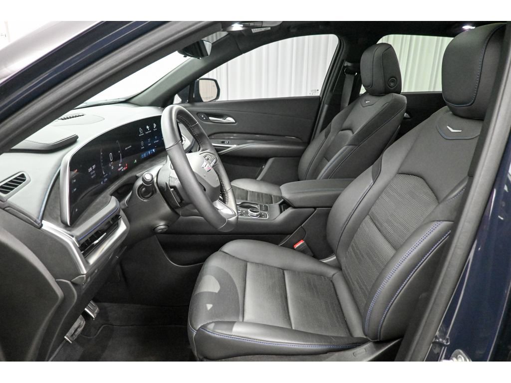 Used 2024 Cadillac XT4 Sport image 34