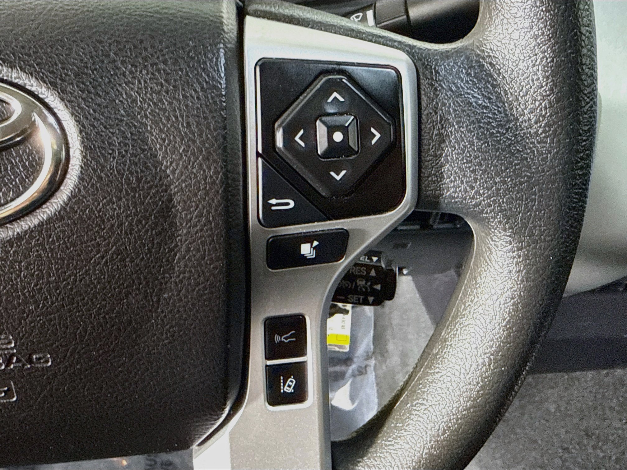 Used 2021 Toyota Tundra SR5 RWD image 15