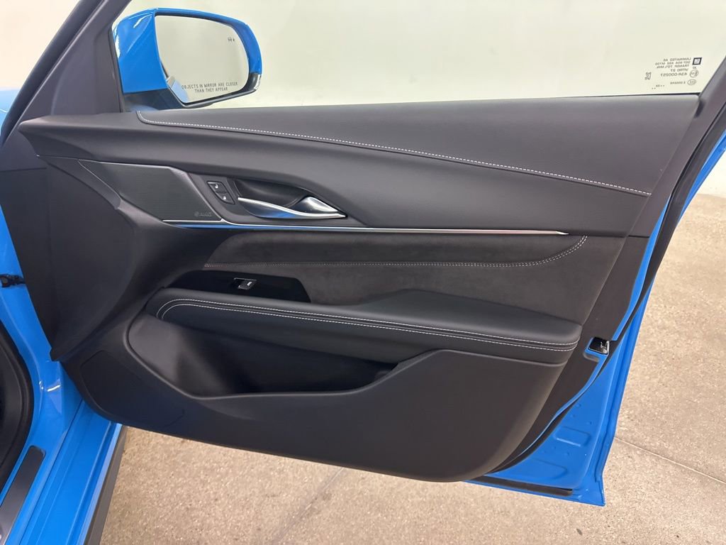 Certified 2023 Cadillac CT4 V Blackwing w/ Driver Assist Package image 18