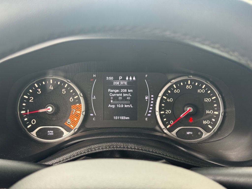 Used 2019 Jeep Renegade Latitude image 27