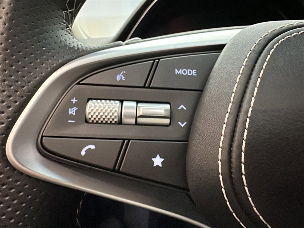 Certified 2025 Genesis Electrified GV70 Advanced image 23