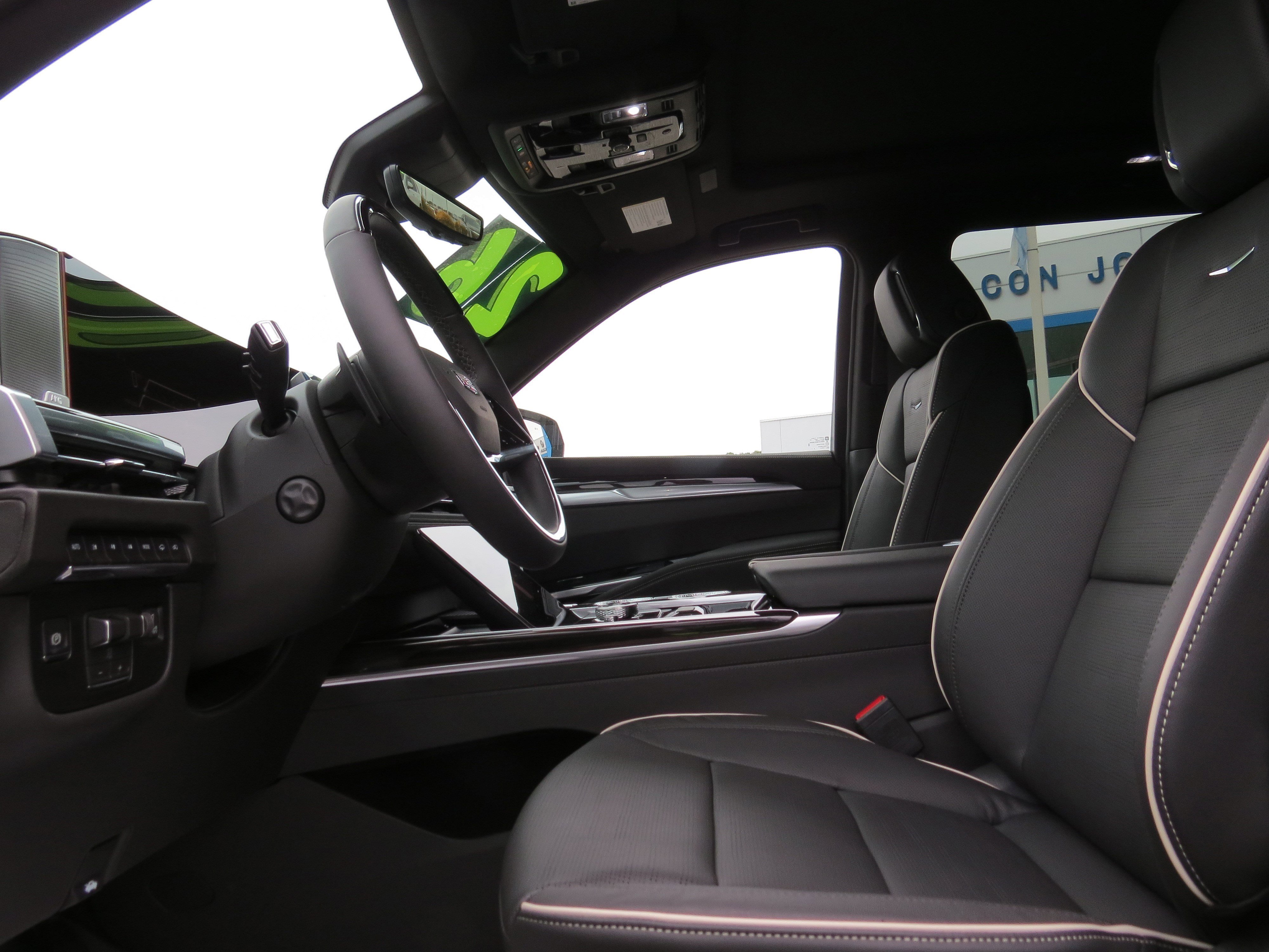 New 2026 Cadillac Escalade Luxury w/ Touring Package image 18