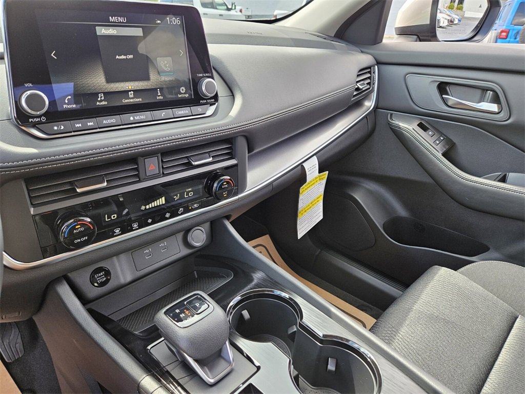 New 2026 Nissan Rogue SV image 9