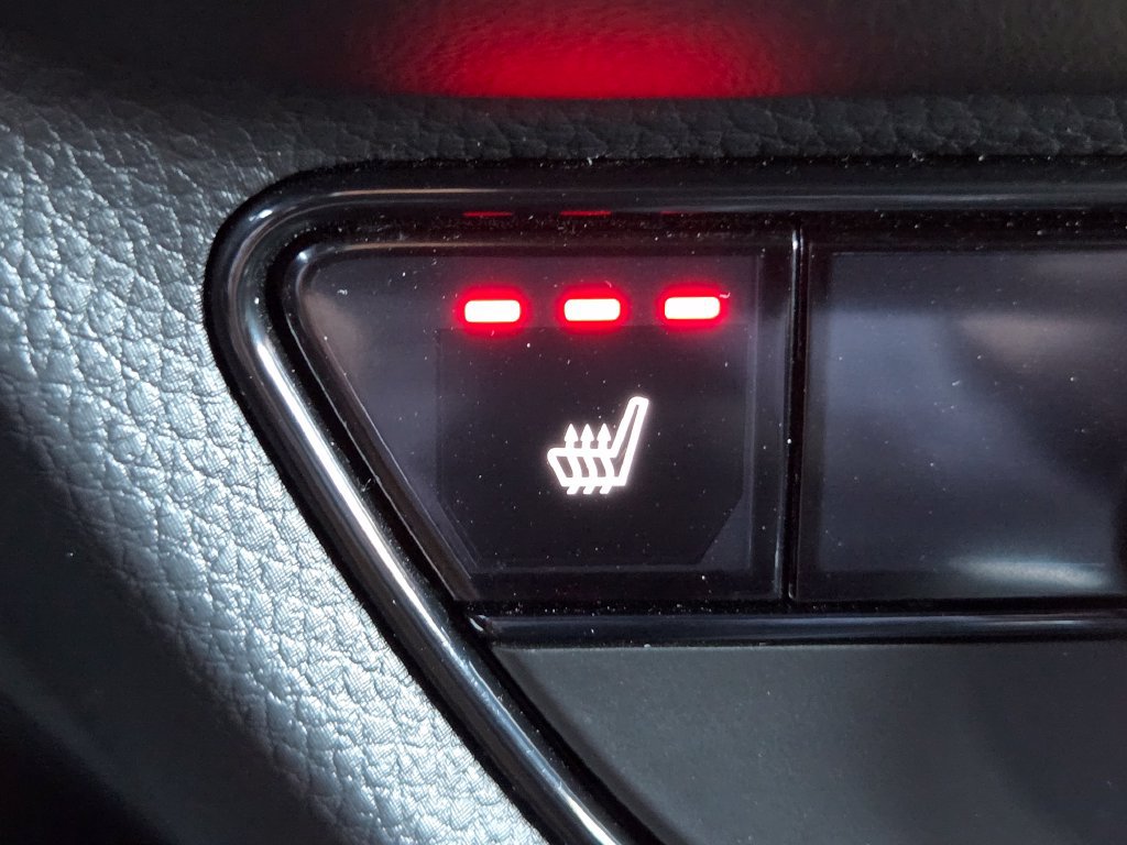 Certified 2025 Honda HR-V Sport image 7