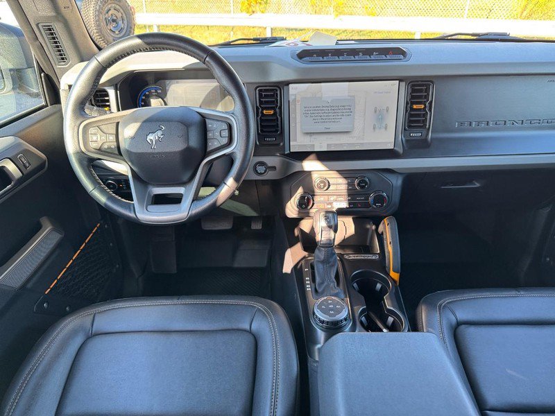 Used 2023 Ford Bronco Badlands w/ Sasquatch Package image 14