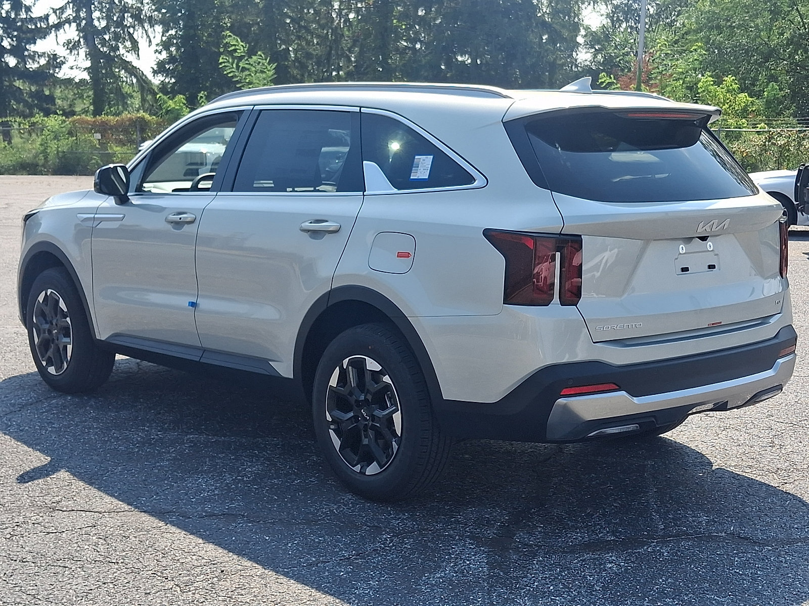 New 2026 Kia Sorento S AWD/4WD image 4