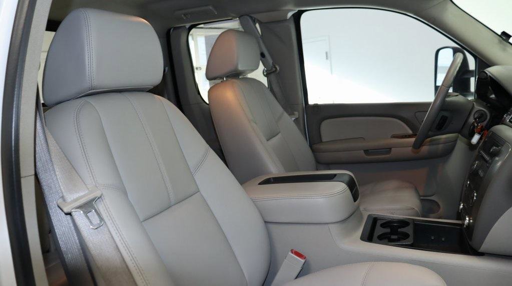 Used 2007 GMC Sierra 2500 SLT w/ Convenience Package image 21