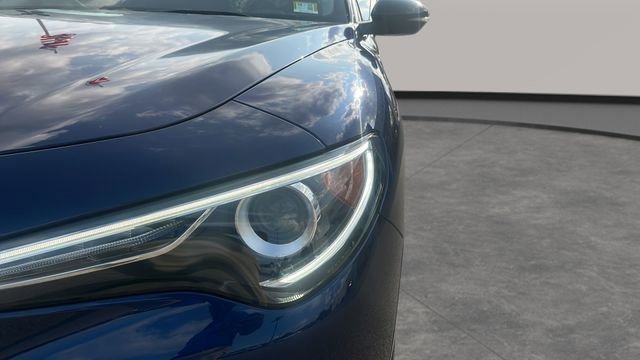 Used 2021 Alfa Romeo Stelvio Ti w/ Nero Edizione image 46