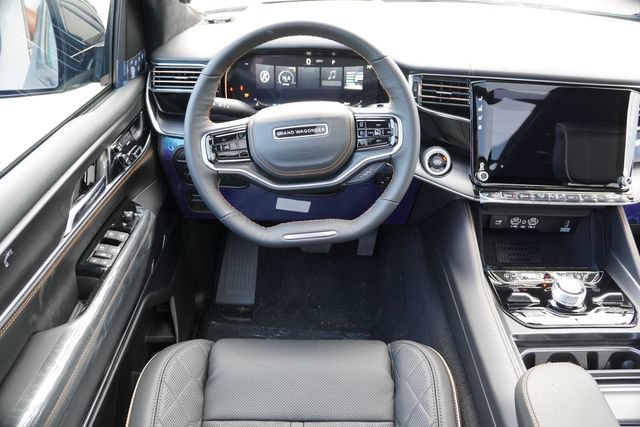 New 2026 Jeep Grand Wagoneer L Summit AWD/4WD image 15