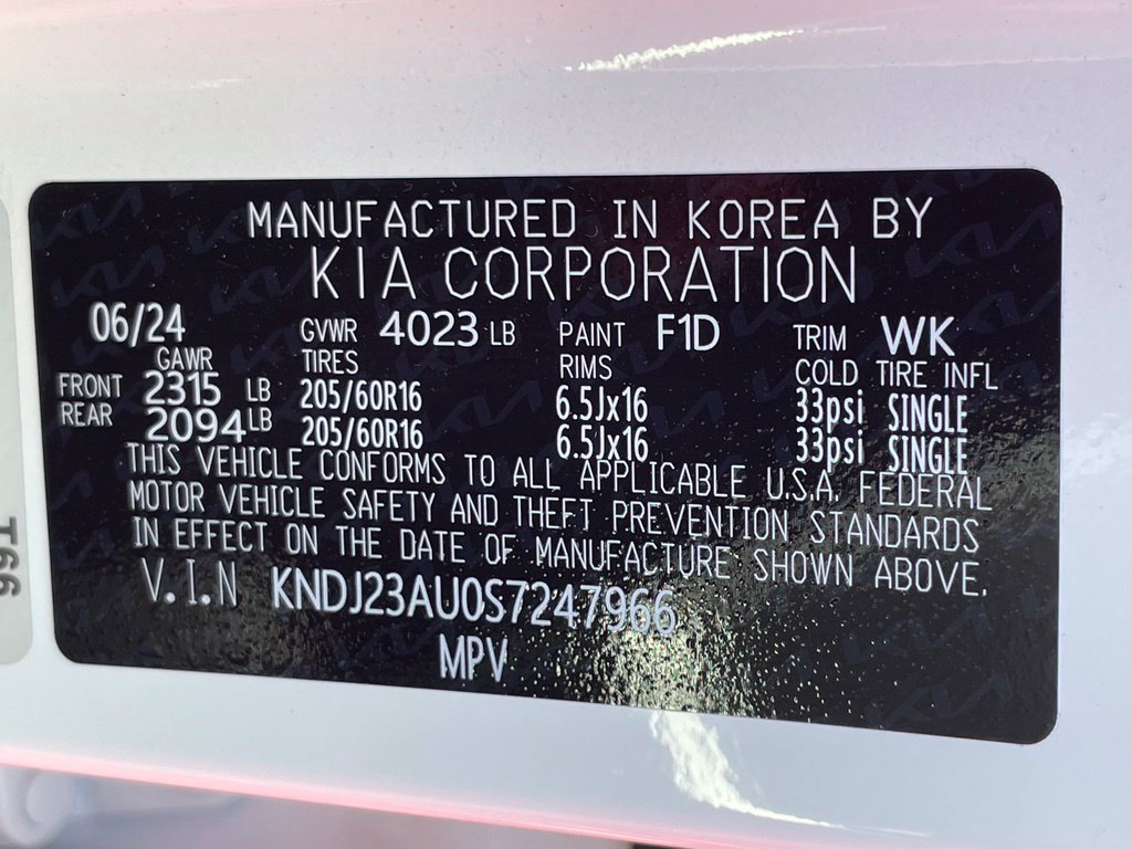 Used 2025 Kia Soul S FWD image 33