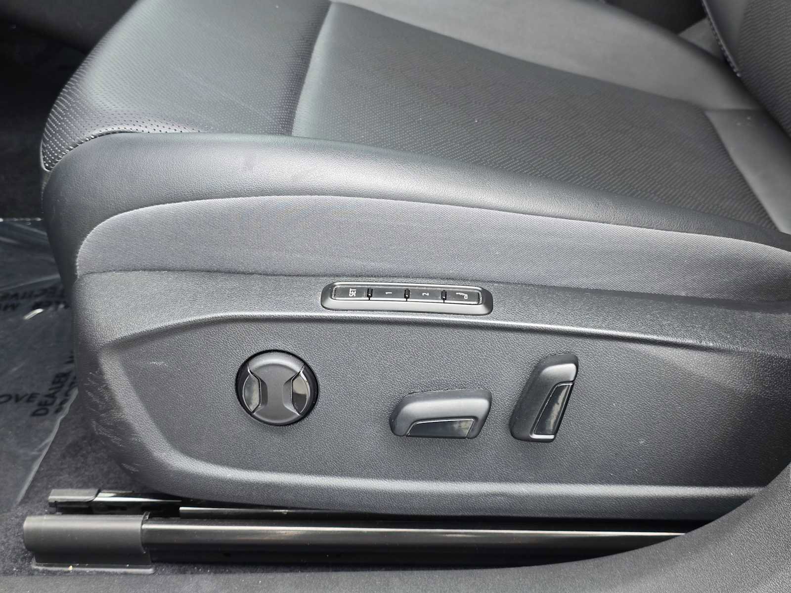 Used 2023 Volkswagen ID.4 Pro S AWD/4WD image 24