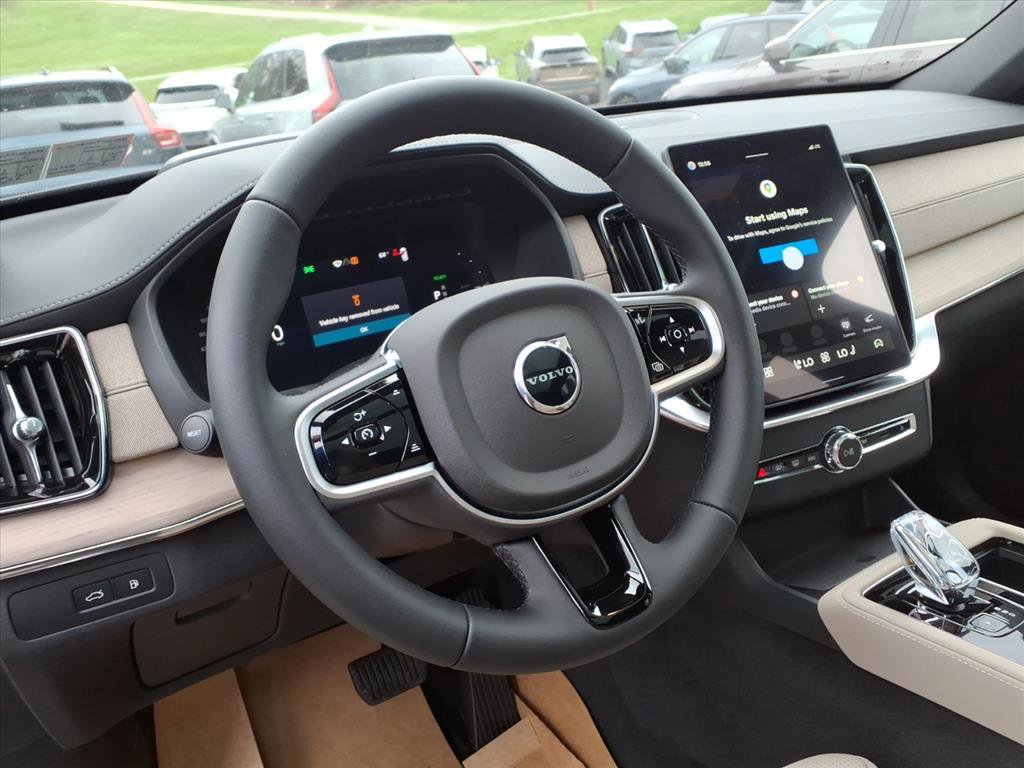 New 2026 Volvo XC90 T8 Ultra w/ Protection Package Premier image 5