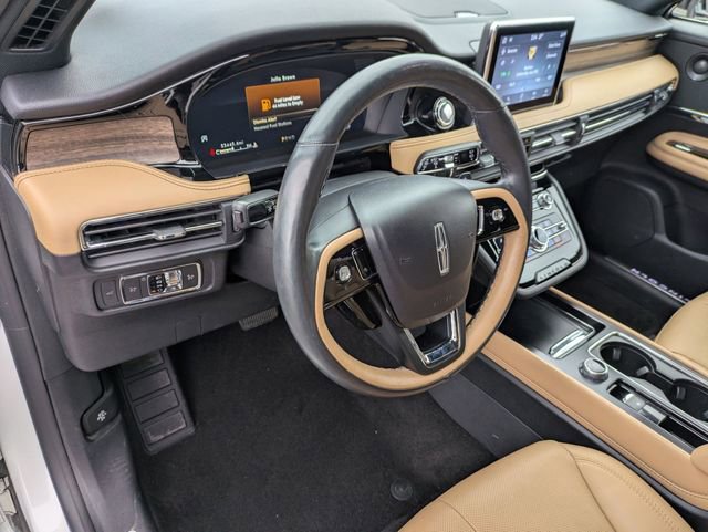 Used 2022 Lincoln Corsair Reserve w/ Equipment Group 201A image 7