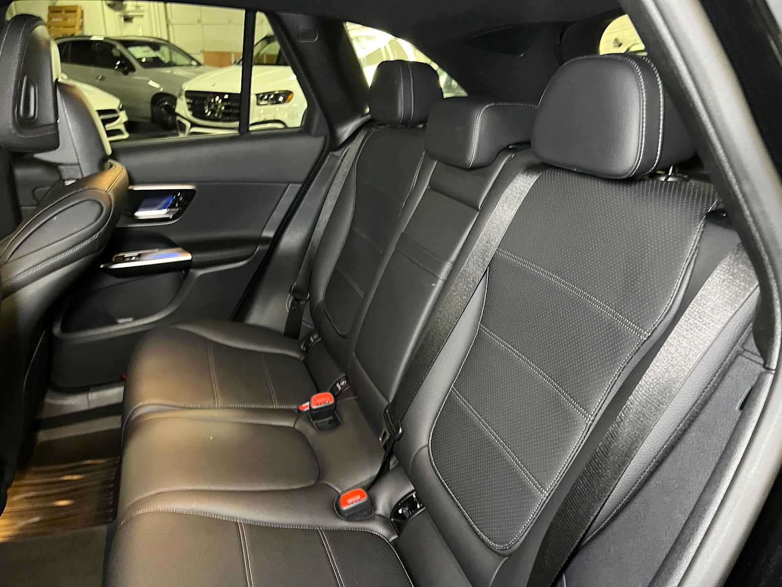 Used 2026 Mercedes-Benz GLC 300 4MATIC image 21