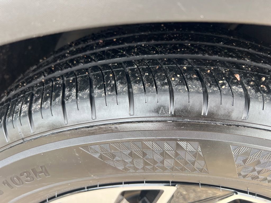 Certified 2024 Kia Sportage EX image 37