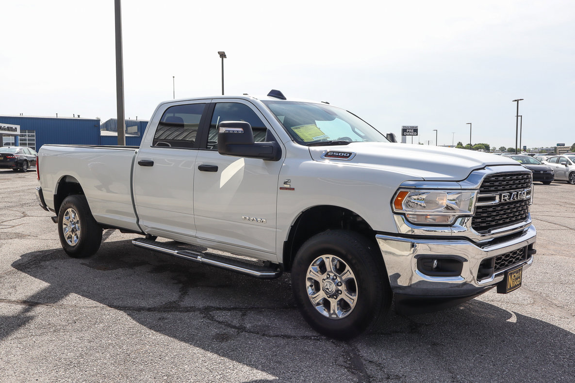 Used 2024 RAM 2500 Big Horn image 3
