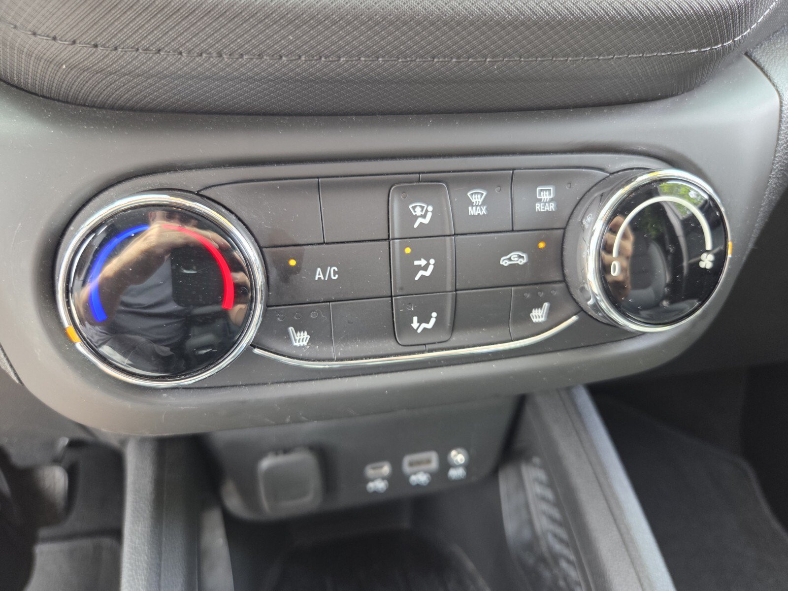 Certified 2023 Chevrolet TrailBlazer LT AWD/4WD image 27