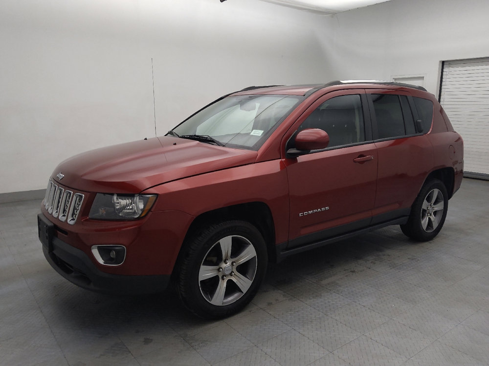 Used 2017 Jeep Compass High Altitude image 2