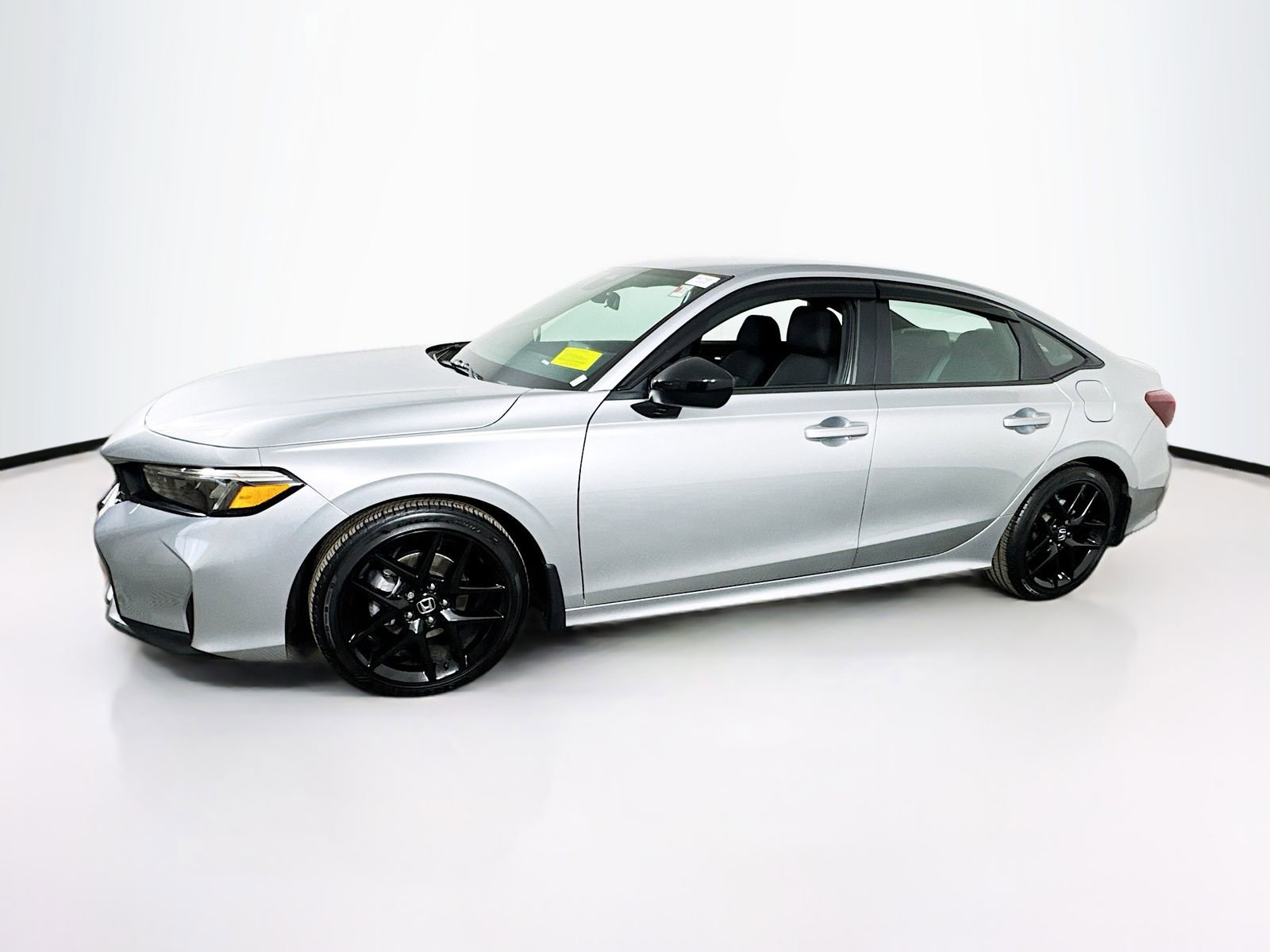 Used 2025 Honda Civic Sport image 4