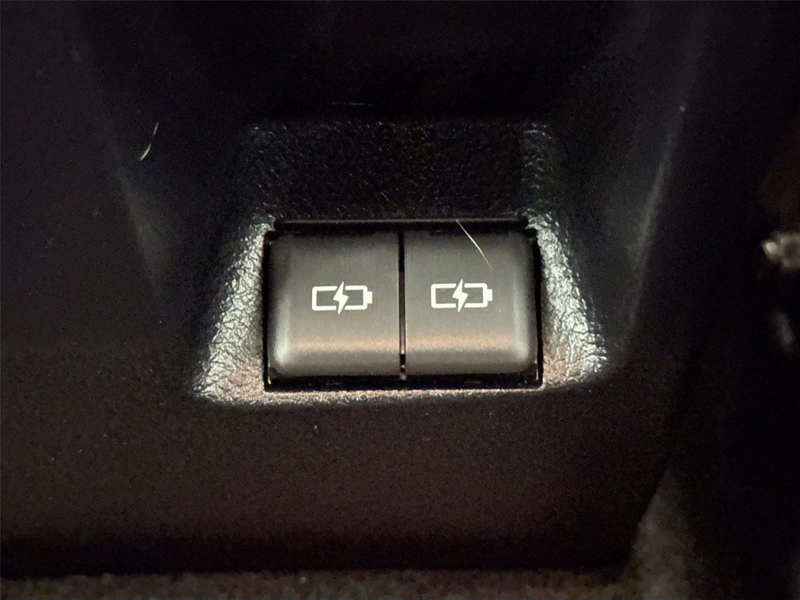 Certified 2023 Toyota 4Runner Limited AWD/4WD image 35