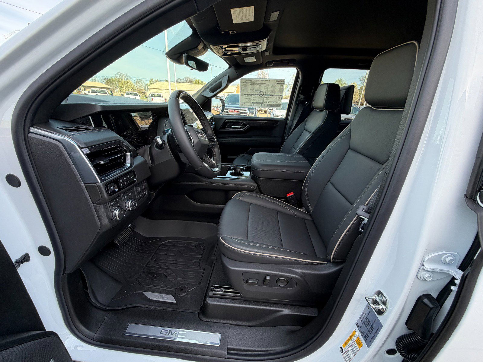 New 2026 GMC Yukon Elevation w/ Elevation Premium Package image 5