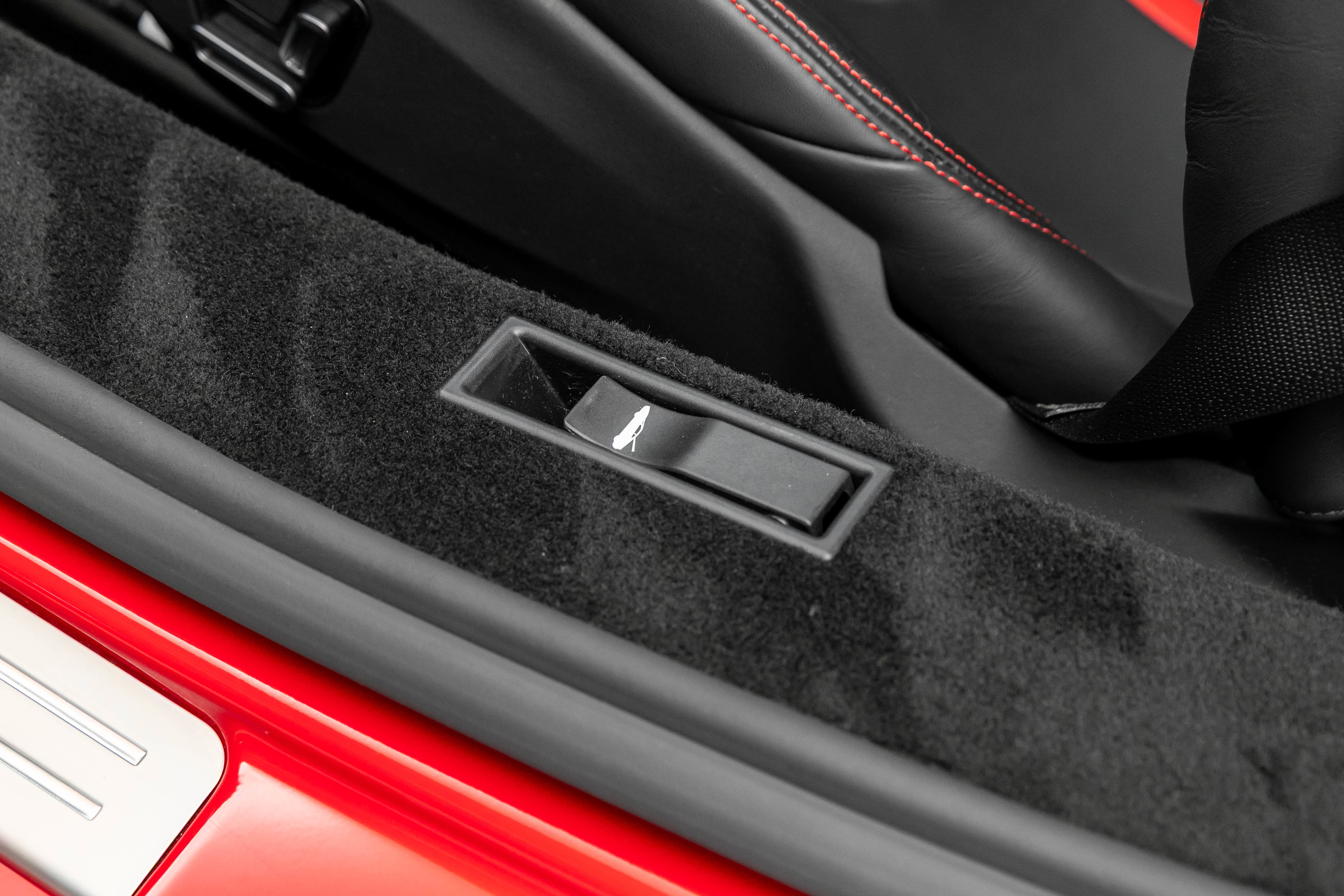 Certified 2022 Ferrari SF90 Stradale image 18