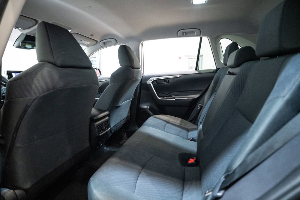 Used 2024 Toyota RAV4 LE image 30