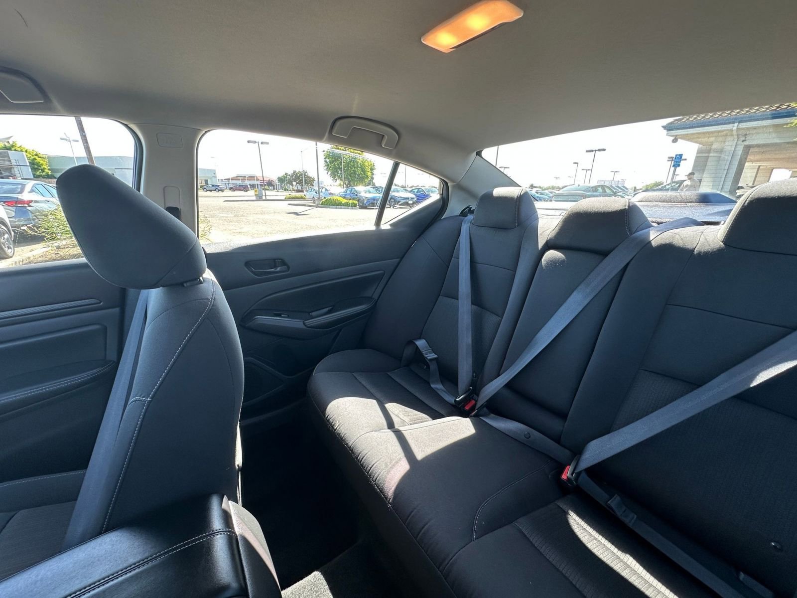 Used 2025 Nissan Altima 2.5 SV image 40