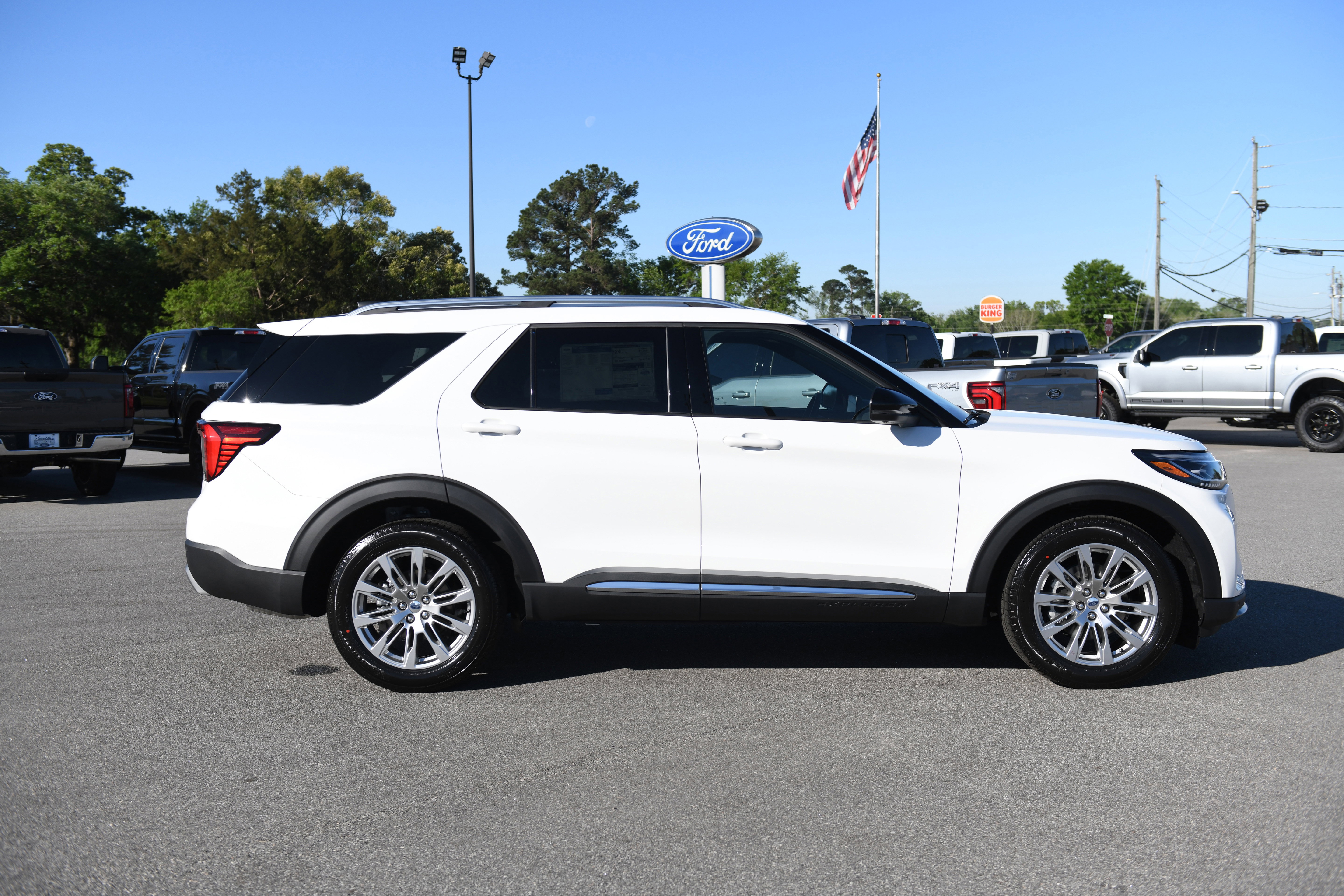 New 2026 Ford Explorer Platinum RWD image 1