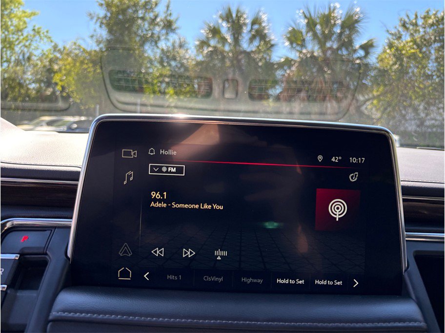 Used 2022 GMC Yukon XL SLE w/ Gmc Pro Safety Plus Package image 30