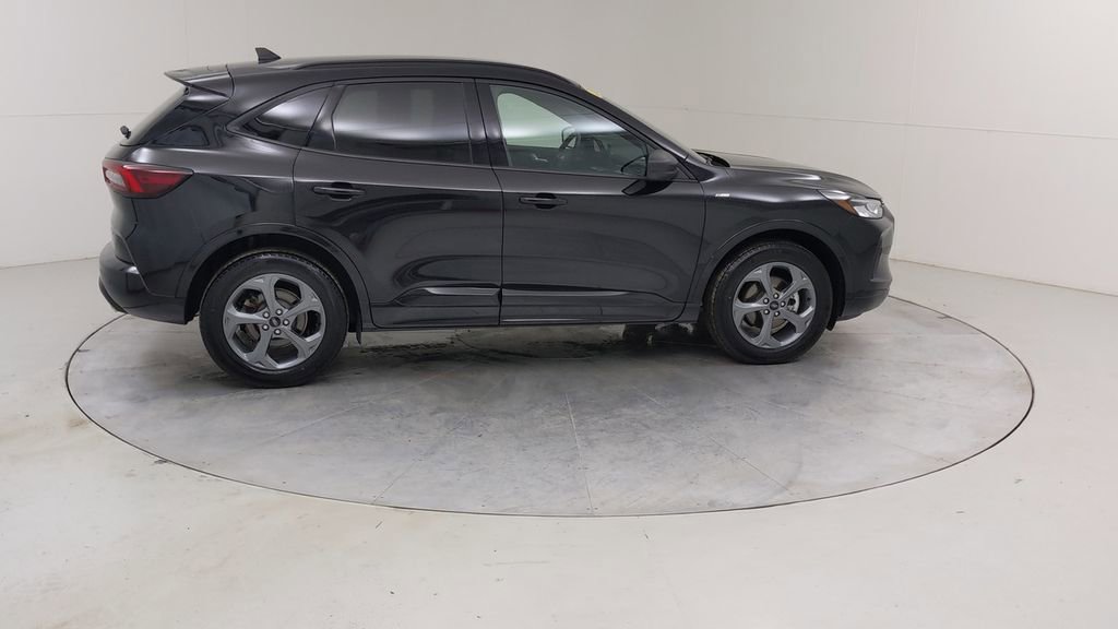 Certified 2023 Ford Escape ST-Line w/ Tech Pack #1 image 12
