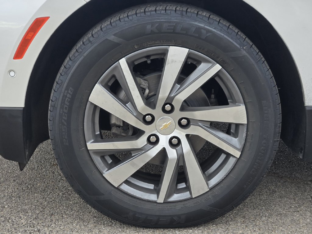 Used 2024 Chevrolet Equinox Premier FWD image 12