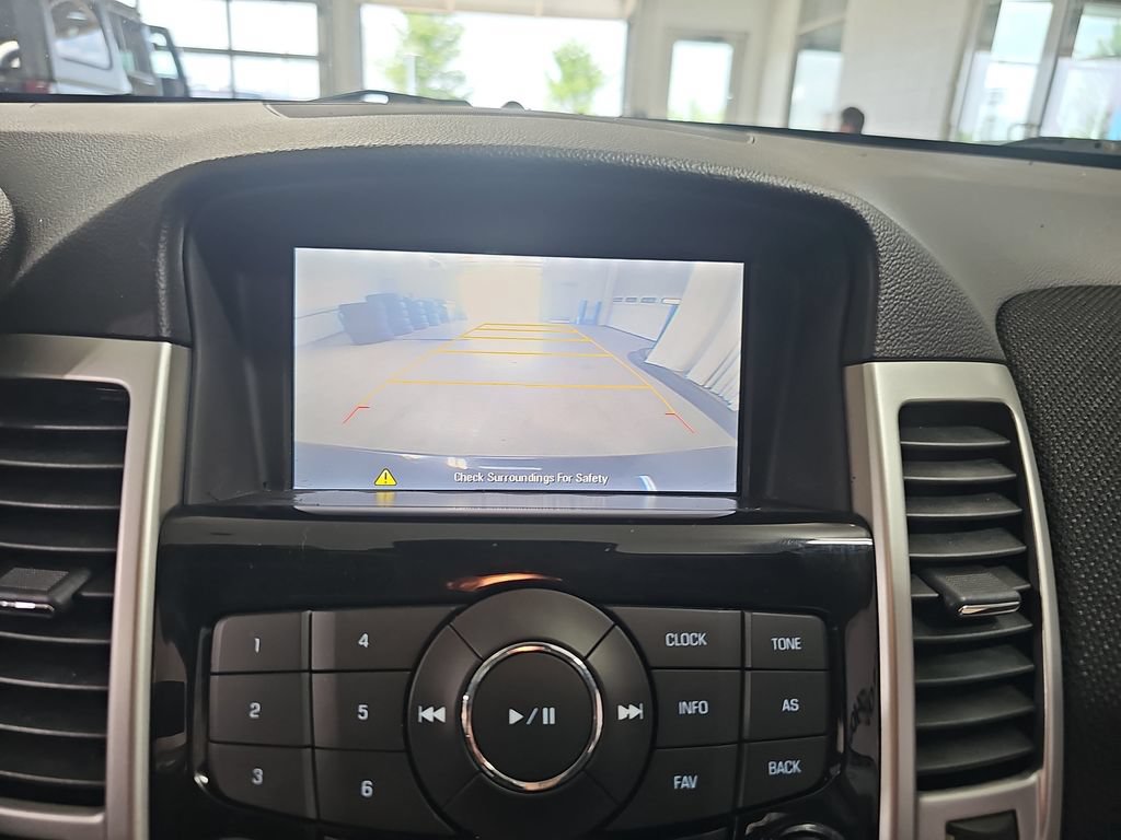 Used 2016 Chevrolet Cruze LT FWD image 27