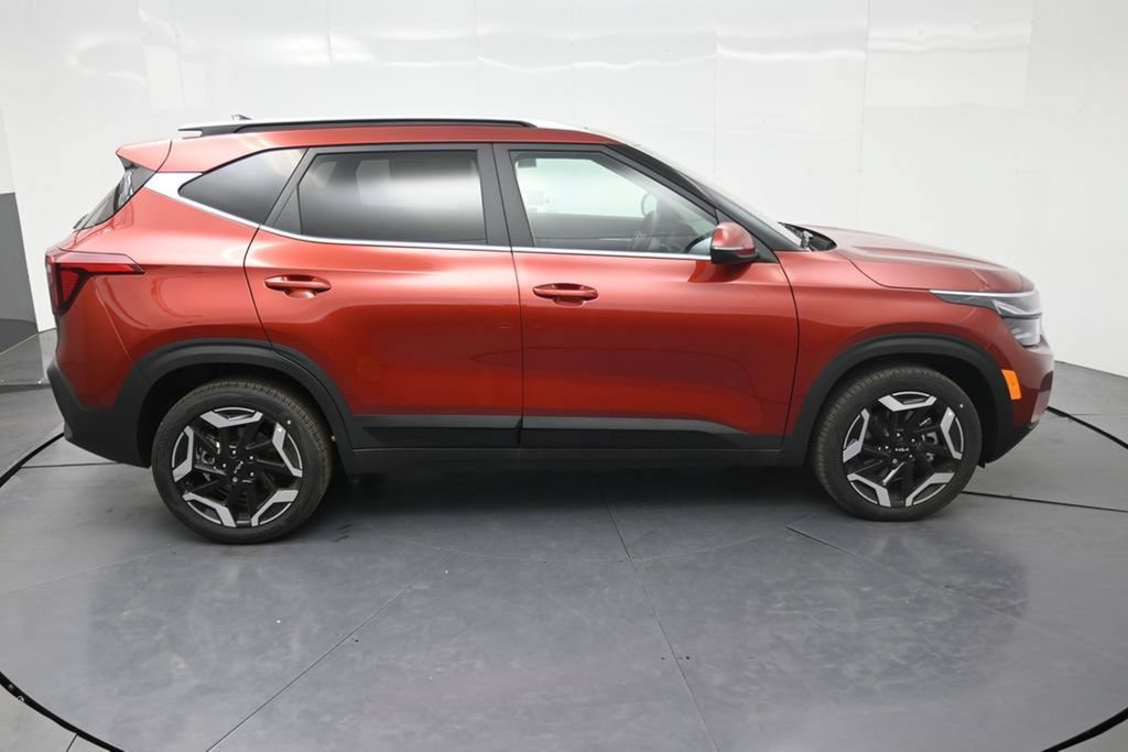 New 2026 Kia Seltos SX w/ SX Sunroof Package AWD/4WD image 11