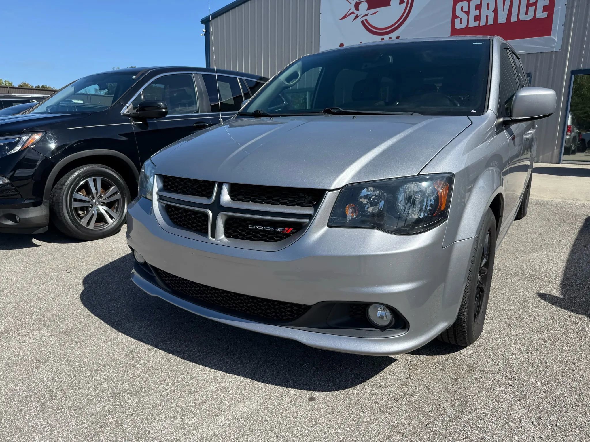 Used 2019 Dodge Grand Caravan GT image 23