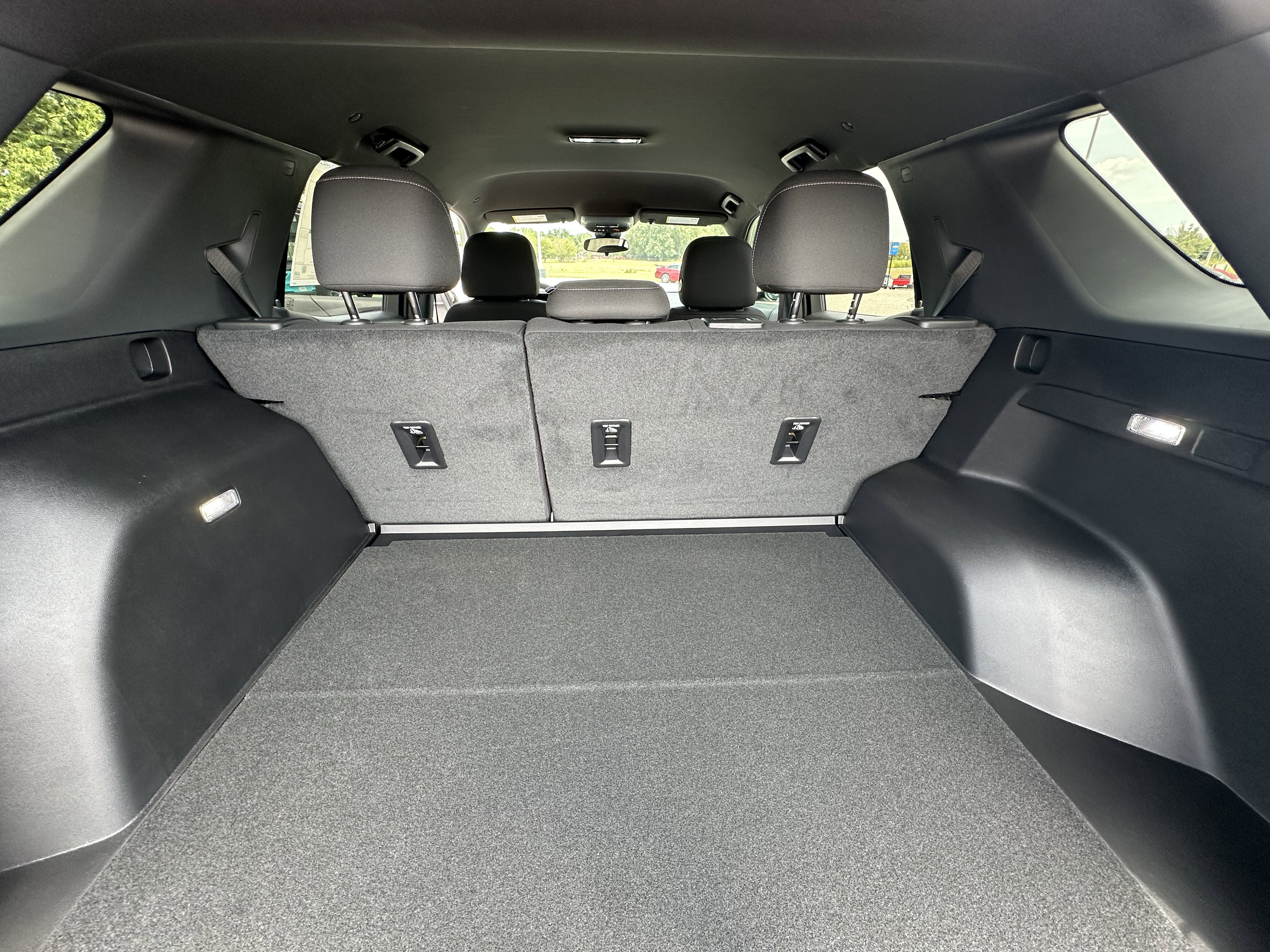 New 2026 Chevrolet Equinox LT w/ Midnight Edition image 28