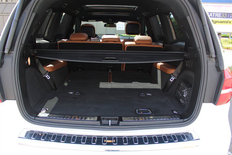 Used 2018 Mercedes-Benz GLS 550 4MATIC image 31