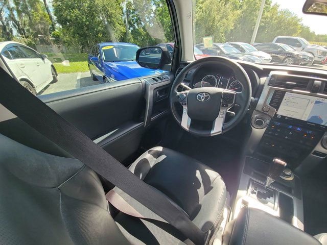 Used 2021 Toyota 4Runner Limited AWD/4WD image 7