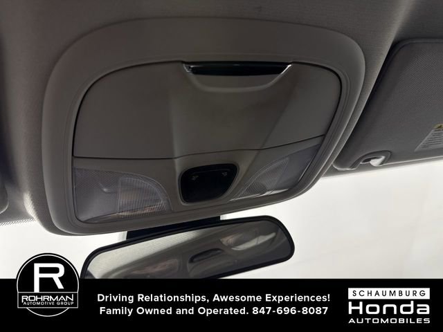 Used 2019 Jeep Cherokee Latitude w/ Cold Weather Group image 10