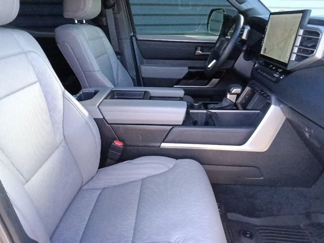 Used 2025 Toyota Tundra Limited image 33