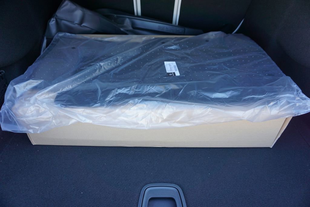 New 2026 Mercedes-Benz E 350 Sedan image 40