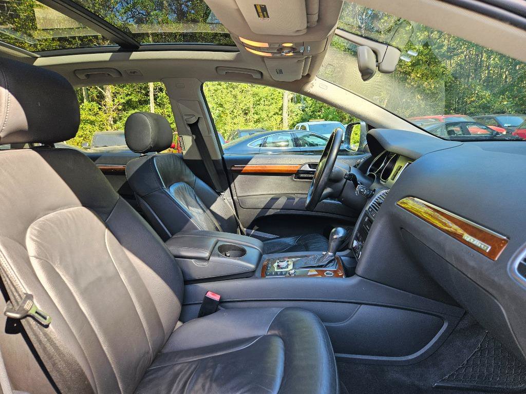 Used 2010 Audi Q7 3.6 Premium Plus w/ Premium Plus Pkg AWD/4WD image 39