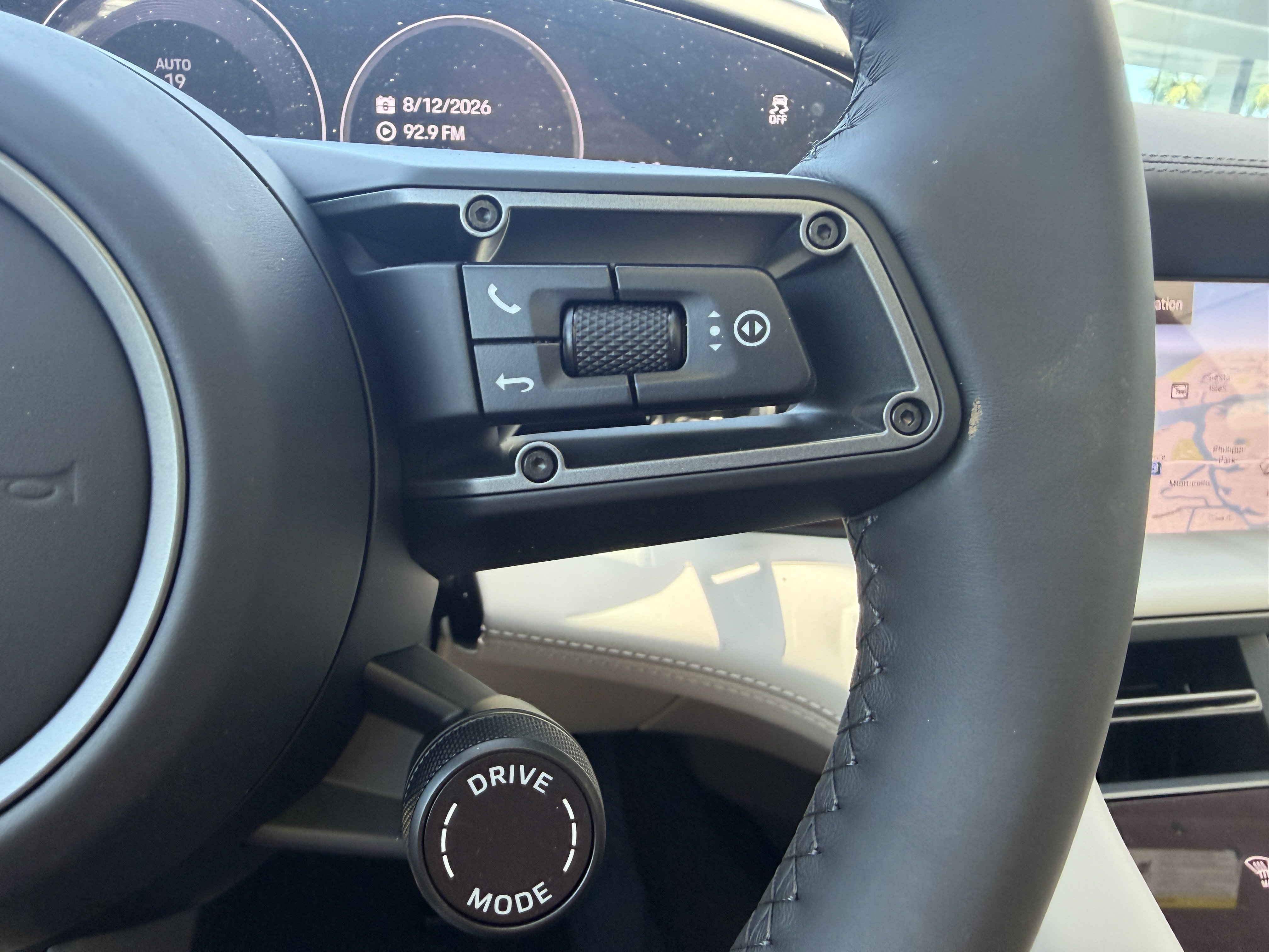 New 2026 Porsche Taycan AWD/4WD image 33